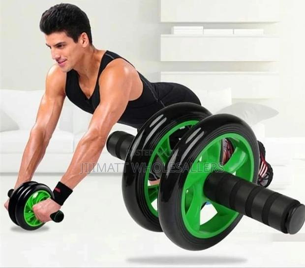 Abs Roller//Abs Roller With Rubber Handle Available - main view