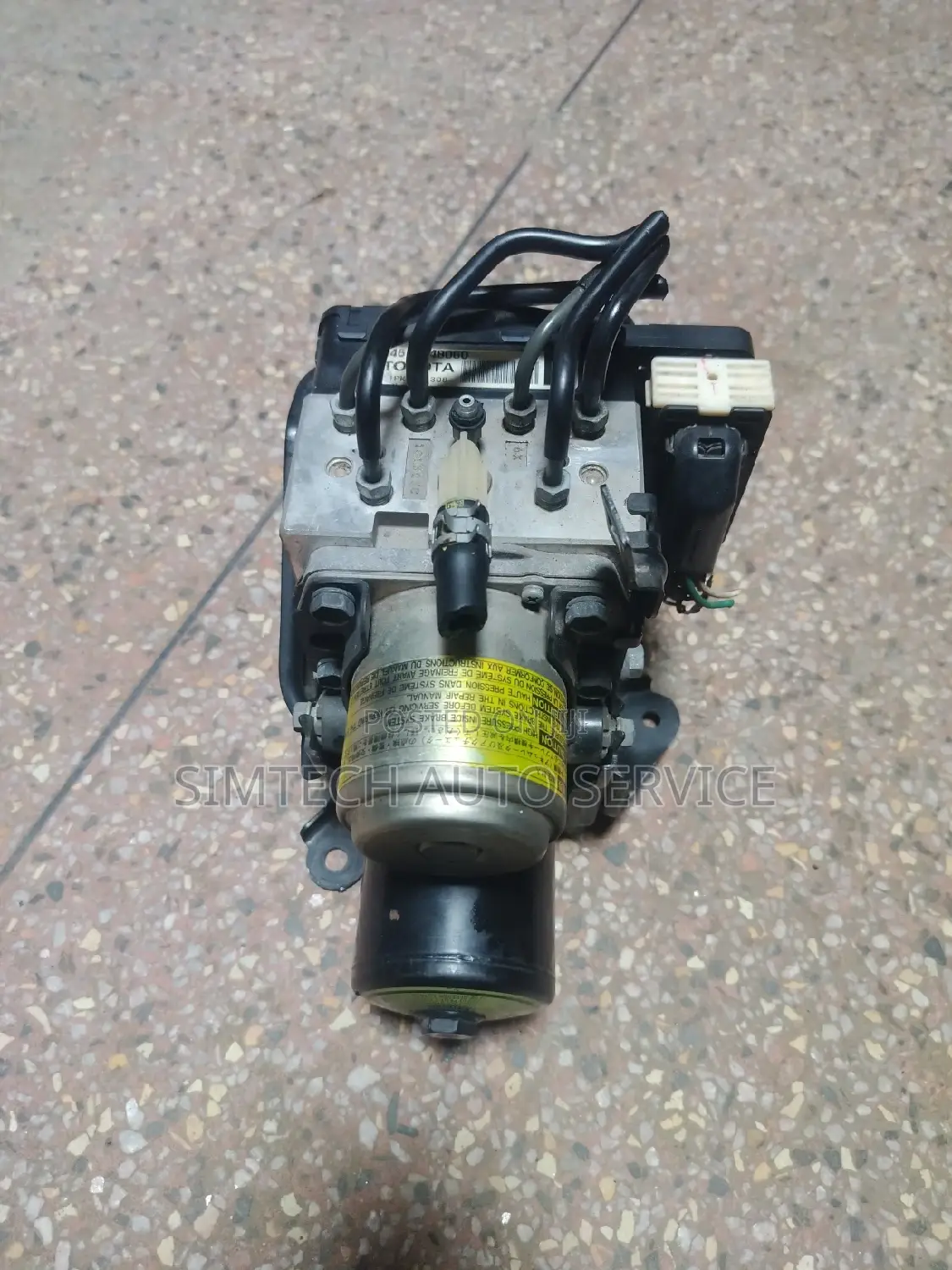 Lexus Rx400h Brake Actuator