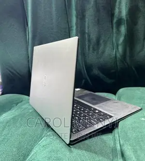 New Laptop Dell Latitude 7280 8GB Intel Core i5 SSD 256GB