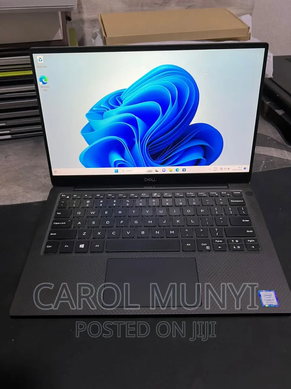 New Laptop Dell Latitude 3189 8GB Intel Core I5 SSD 256GB