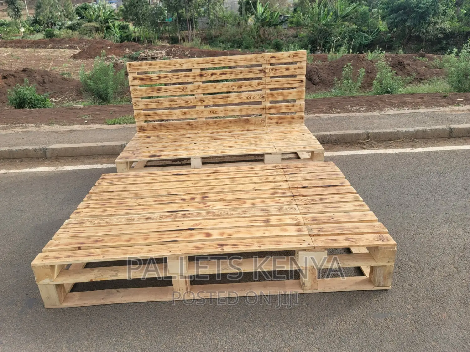 Pallet Bed- 6*6 Detachable and Blazed Pallet Bed. (2R#00)