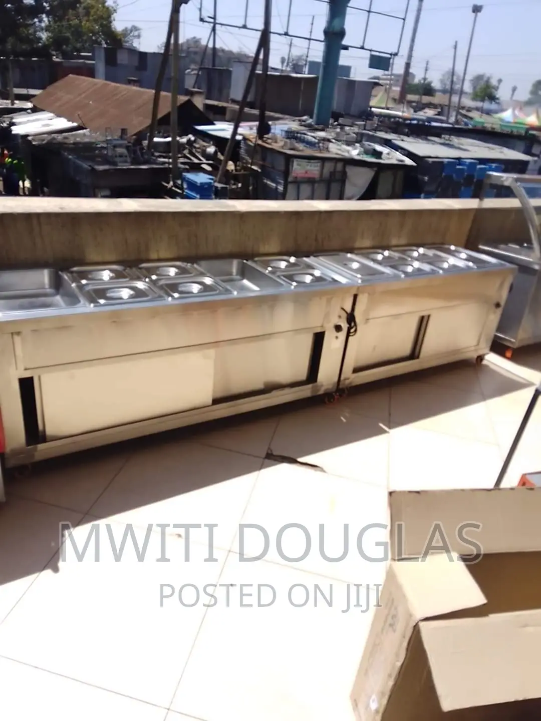Electric Food Warmer Display