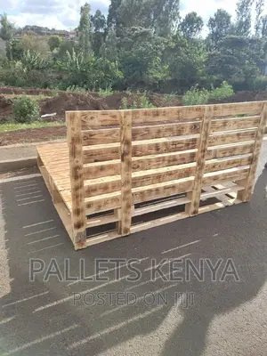 Pallet Bed- 6*6 Detachable and Blazed Pallet Bed. (3,4#03)