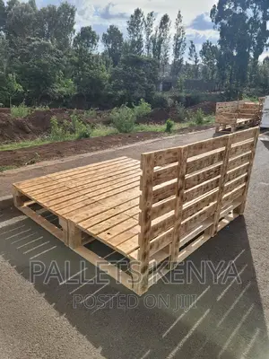Pallet Bed- 6*6 Detachable and Blazed Pallet Bed. (5,6#02,)