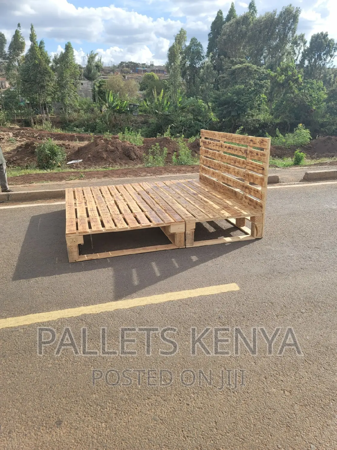Pallet Bed- 6*6 Detachable and Blazed Pallet Bed. (5,6R#03)