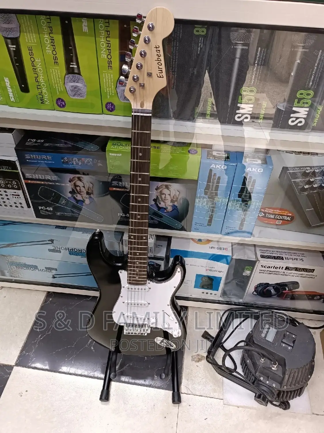 Eurobeat Rhythm Guitar Plus Guitar Stand
