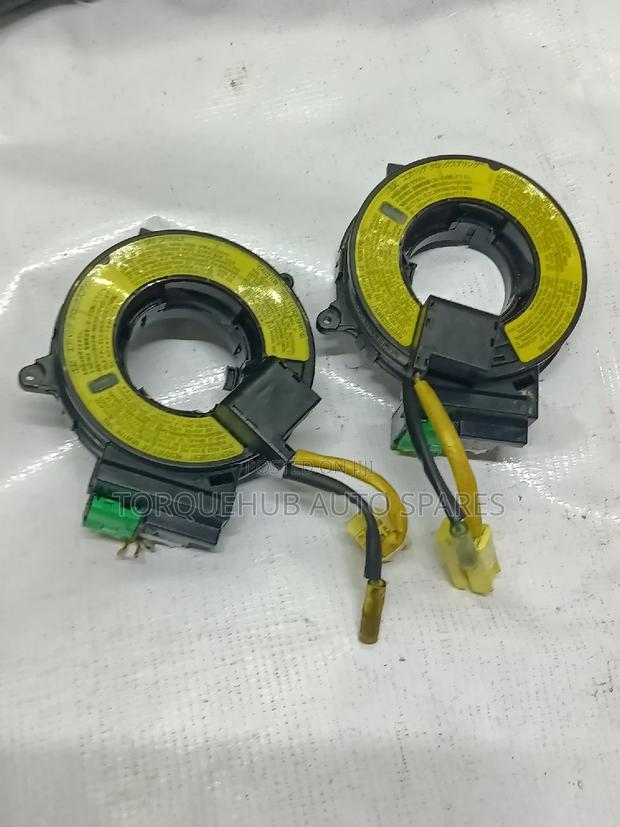 Mitsubishi Shogun/Pajero IO Horn Spiral