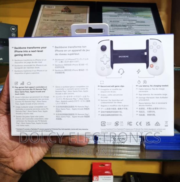 Backbone One Mobile Gaming Controller - thumbnail 2