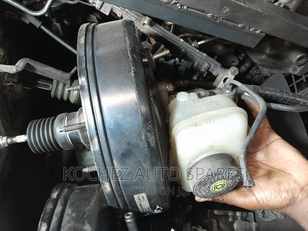 Brake Booster and Master Cylinder for Toyota Hiace 7l