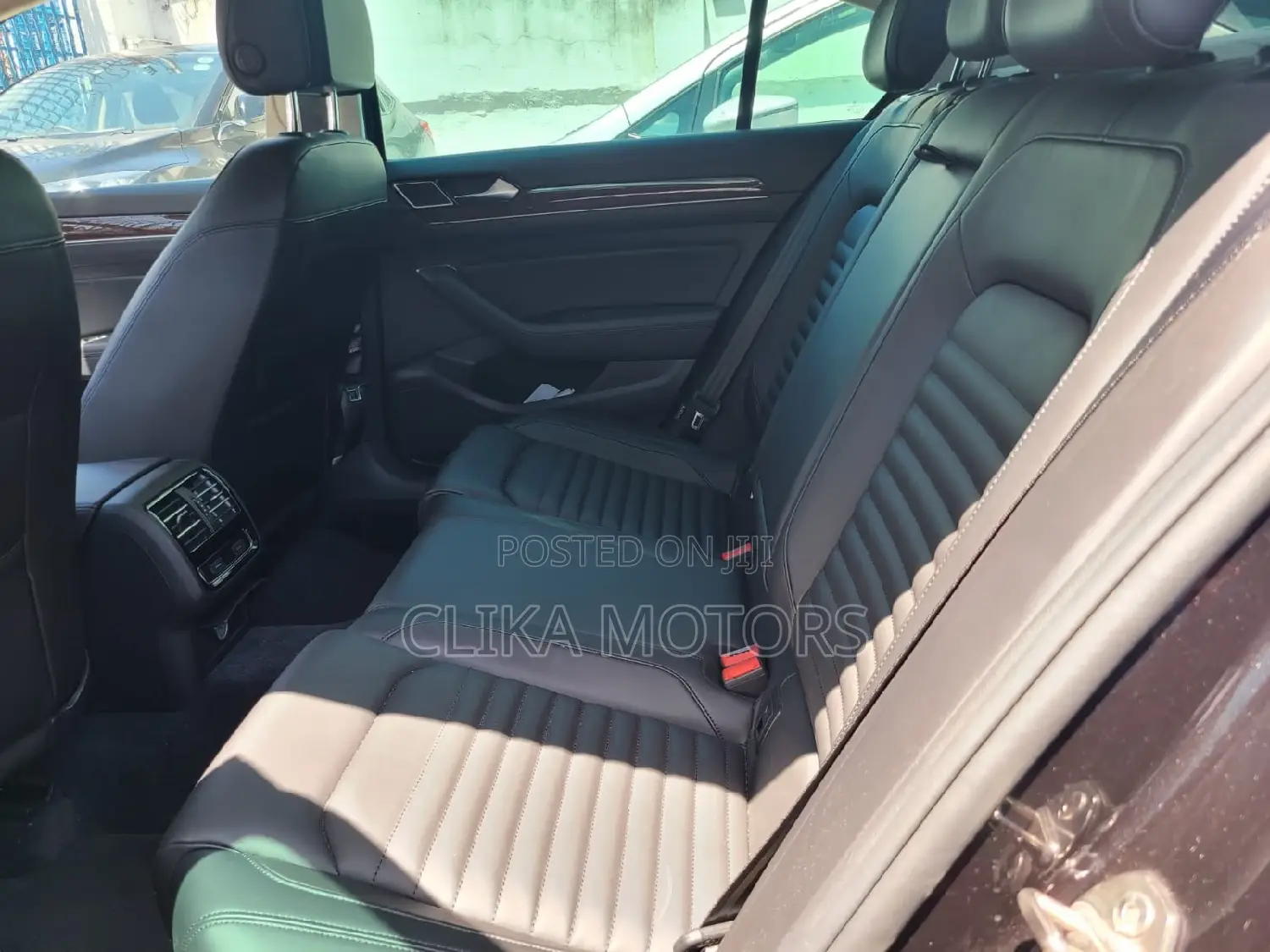 Volkswagen Passat 2016 Blue