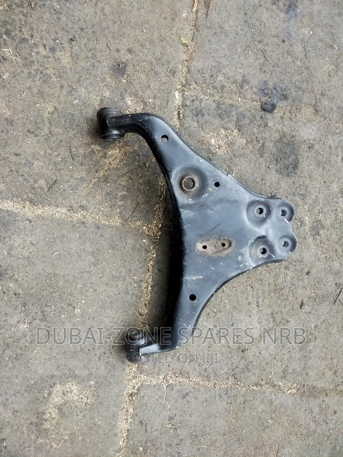 Isuzu D-Max 2005 Lower Control Arms Available Now on Offer.