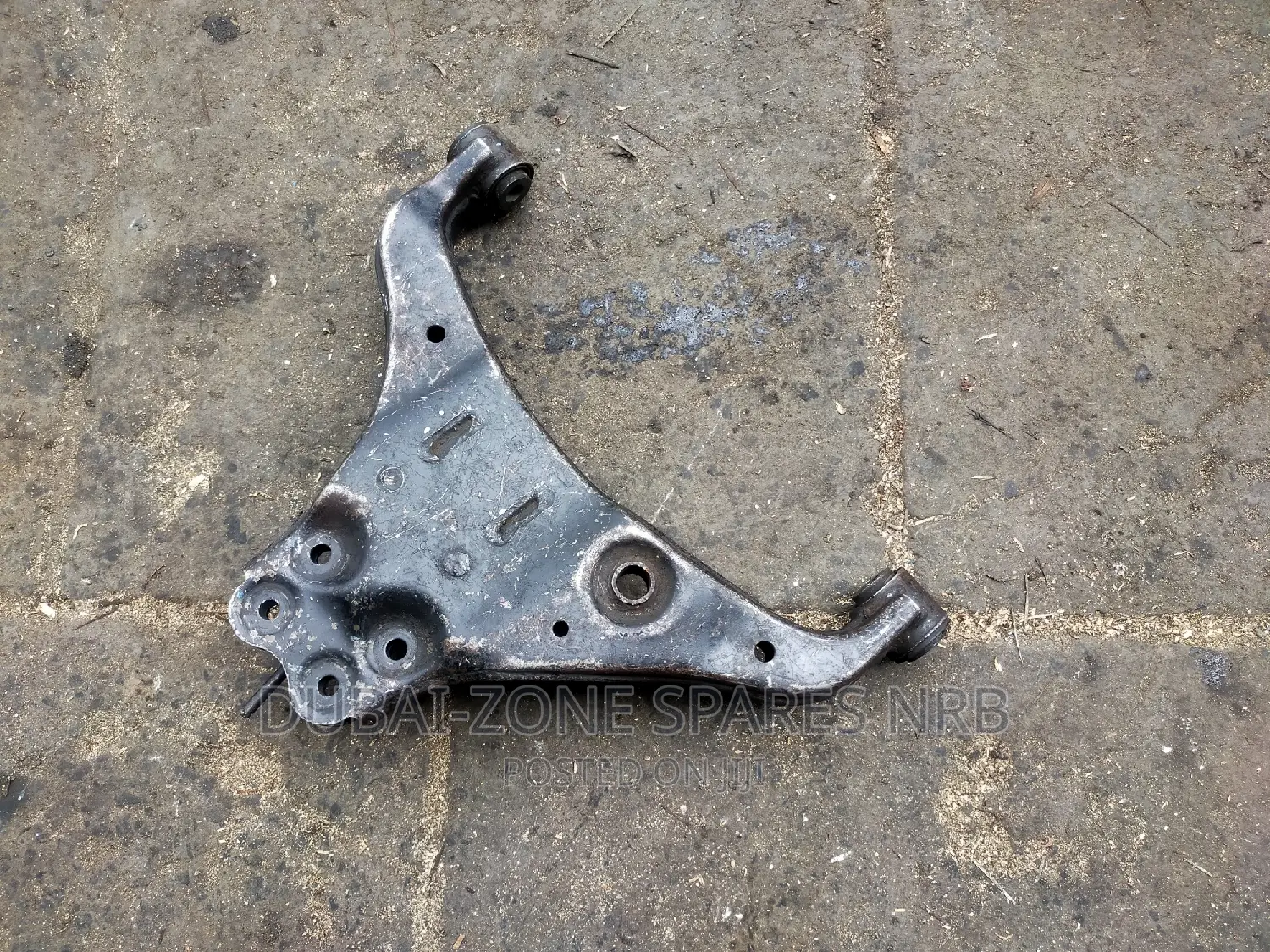 Isuzu D-Max 2005 Lower Control Arms Available Now on Offer.