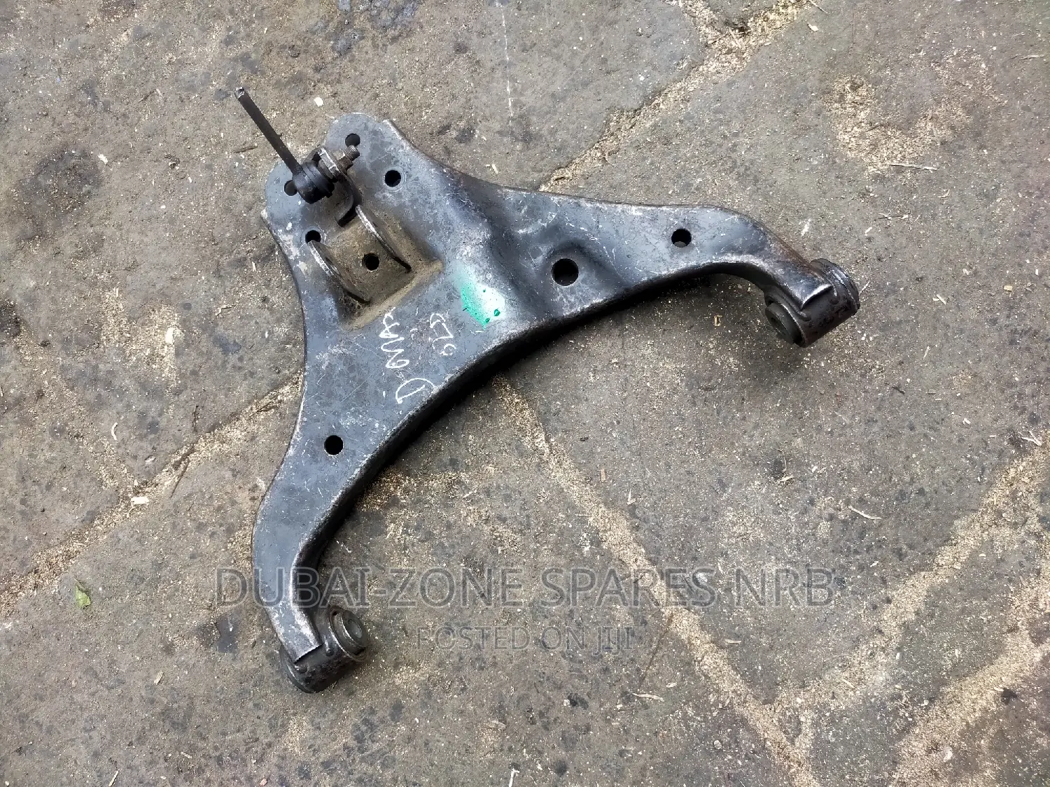 Isuzu D-Max 2005 Lower Control Arms Available Now on Offer.