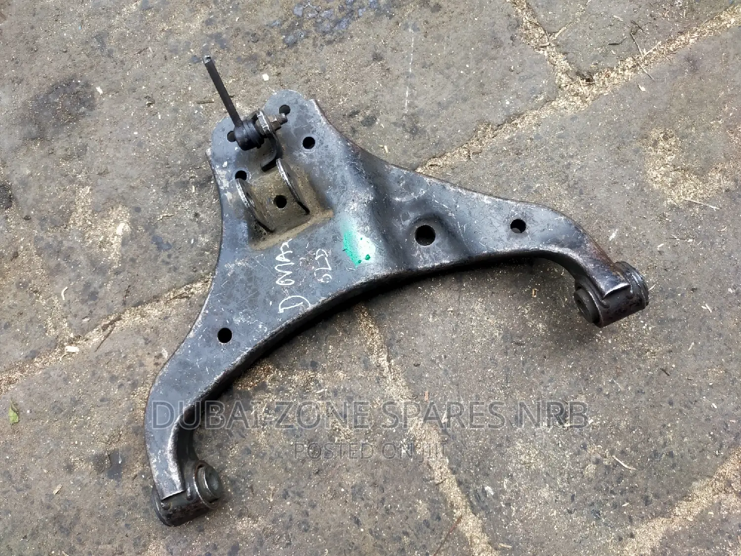Isuzu D-Max 2005 Lower Control Arms Available Now on Offer.