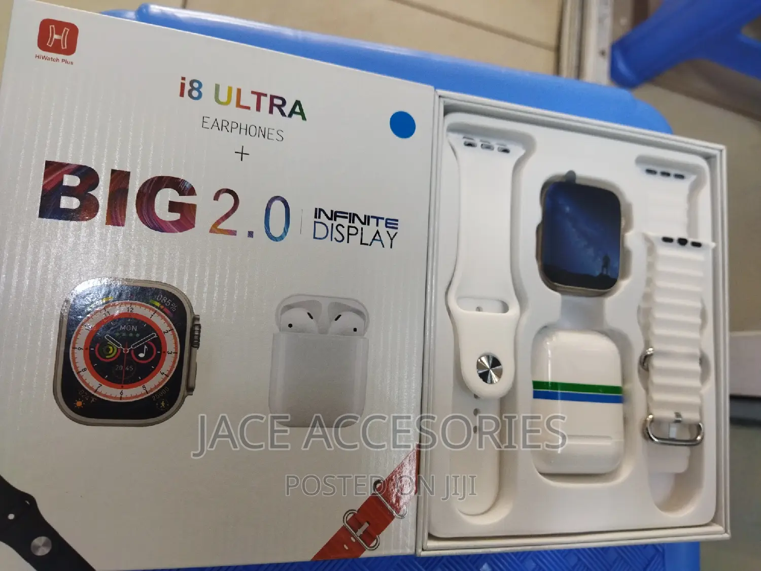 New I8 Ultra +Free Earphones