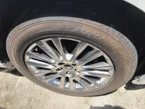 Toyota Harrier 2016 Off white