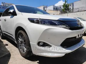 Toyota Harrier 2016 Off white