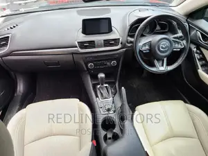 Mazda Axela 2017 Black