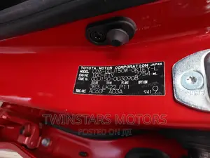 Toyota Land Cruiser Prado 2.8 2018 Red
