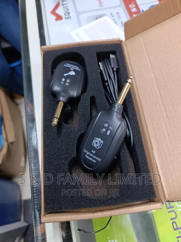 Wireless Guitar Transmitter Receiver Set - thumbnail 2