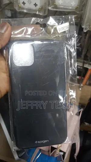 Spigen Ultra Hybrid Case for iPhone 11 Pro Max (6.5") - Hard