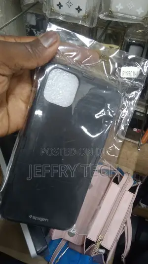 Spigen Ultra Hybrid Case for iPhone 11 Pro Max (6.5") - Hard