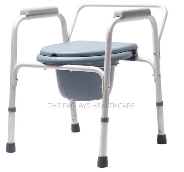 Commode Chair - Dayang. - main view