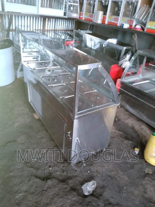Electric Food Warmer Display
