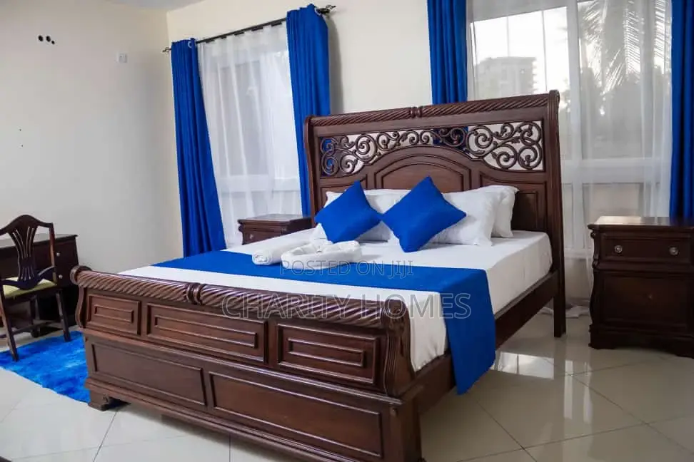 Studio Available in South B