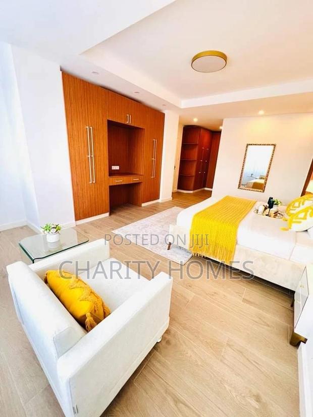 Two Bedrooms Airbnb in South B - thumbnail 2