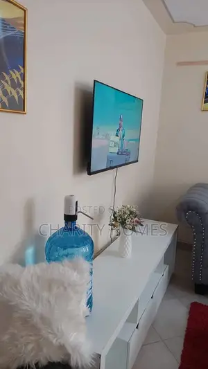 Beautiful Cosy Airbnb One Bedroom Available in South B