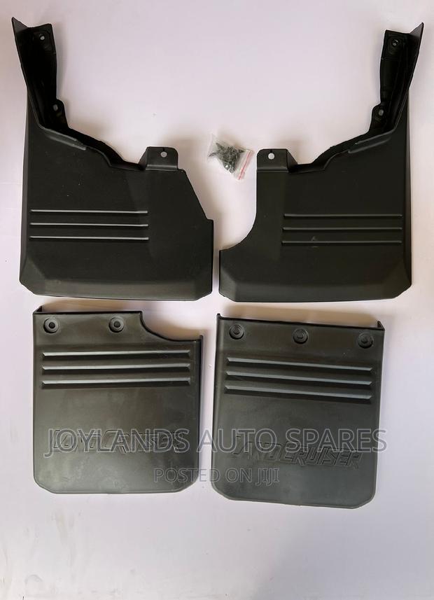 Land Cruiser Fj75/76/78/79 Mudflaps
