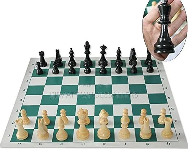 Foldable Chess Set - main view