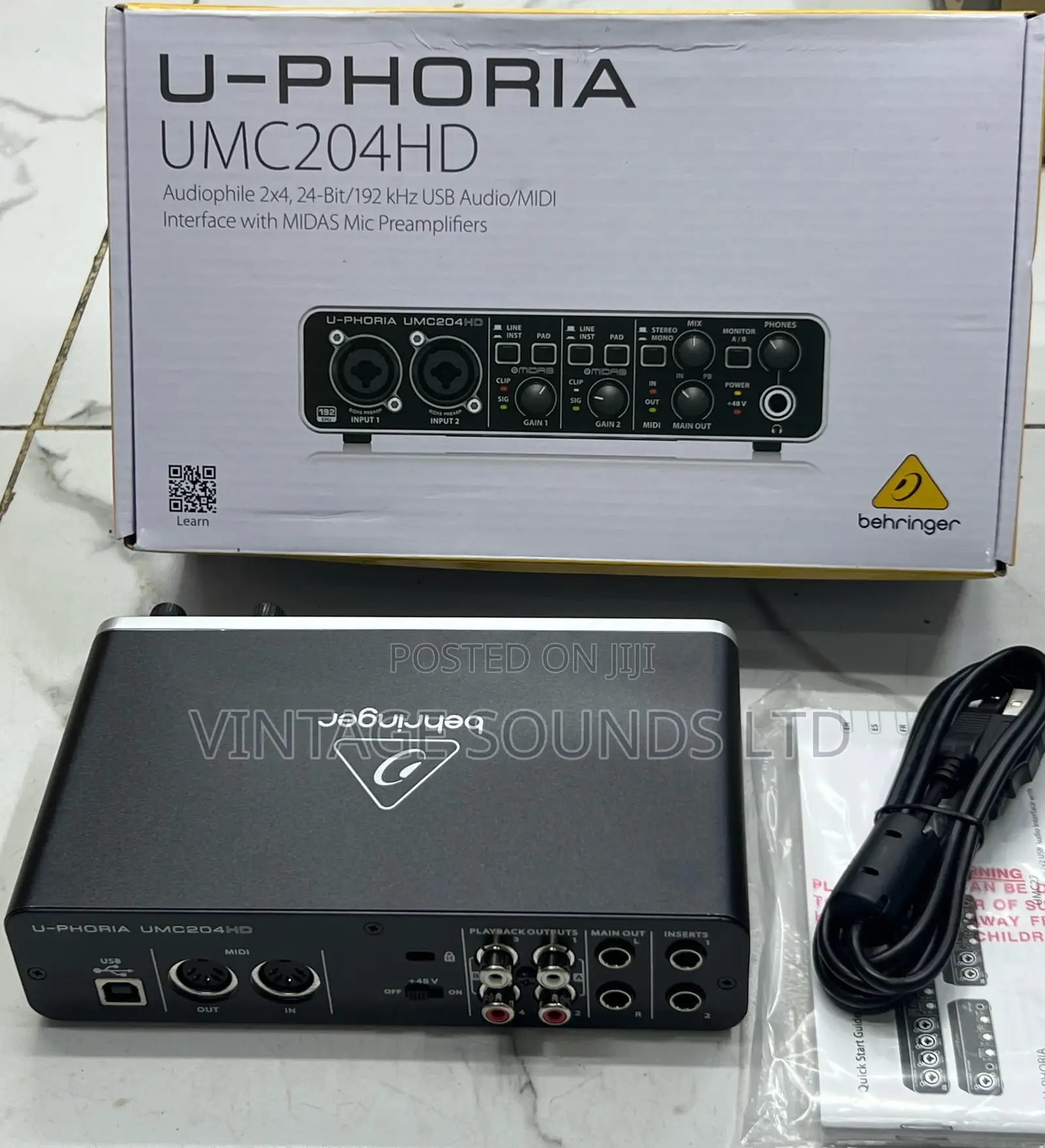 Behringer Uphoria Umc204 2x4 USB 2.0 Audio/Midi Interface