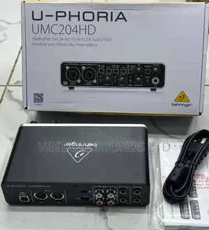 Behringer Uphoria Umc204 2x4 USB 2.0 Audio/Midi Interface