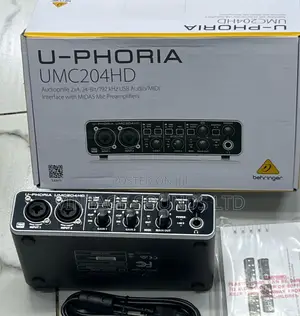 Behringer U-Phoria UMC204HD USB Audio/Midi Interface