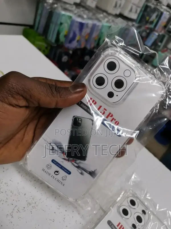 The CLEAR GRIP CASE Clear iPhone 15 Pro Case