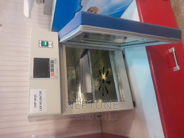 Lab Incubator