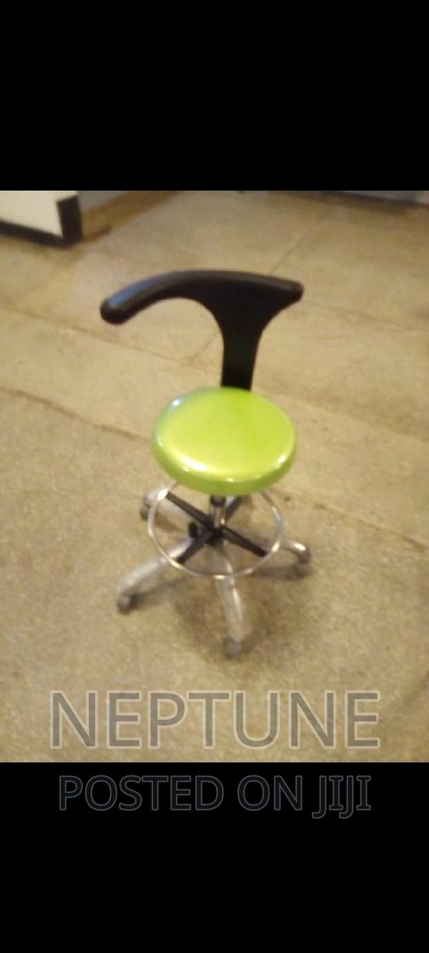 Doctors Stool - main view