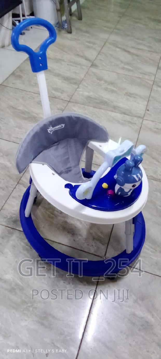 Momeasy Baby Walker - thumbnail 3