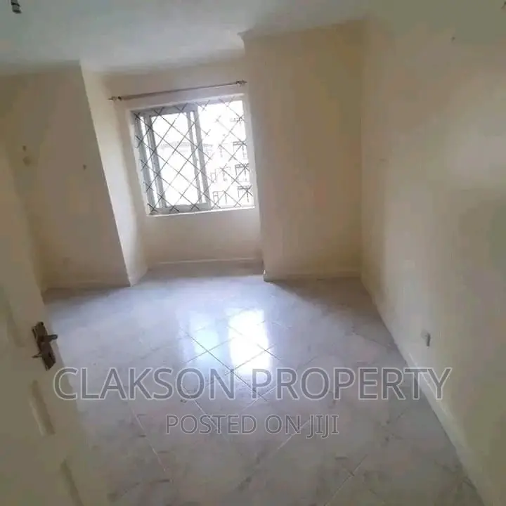 3bdrm Apartment in Riara Road, Kilimani for rent