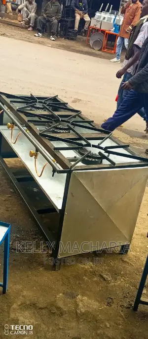 Commercial Closed Three Burner Gas Grill Jikos