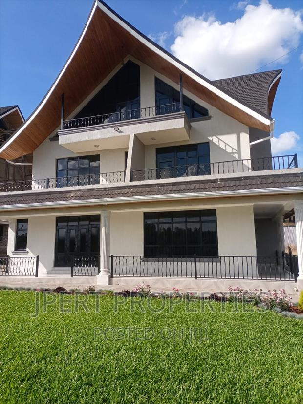 5bdrm Penthouse in Dykio Bustani, Ruiru for sale
