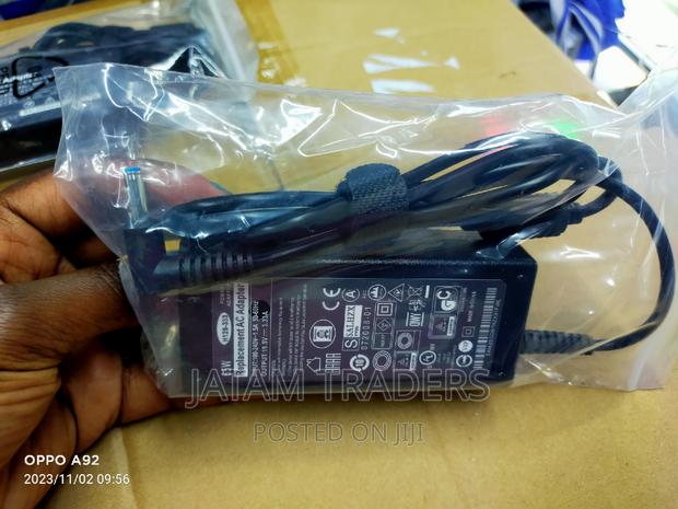 Hp Adapter 19v Blue Pin
