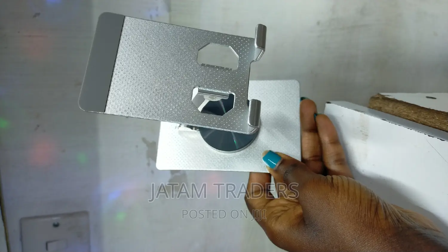 Rotating Alluminium Phone Stand