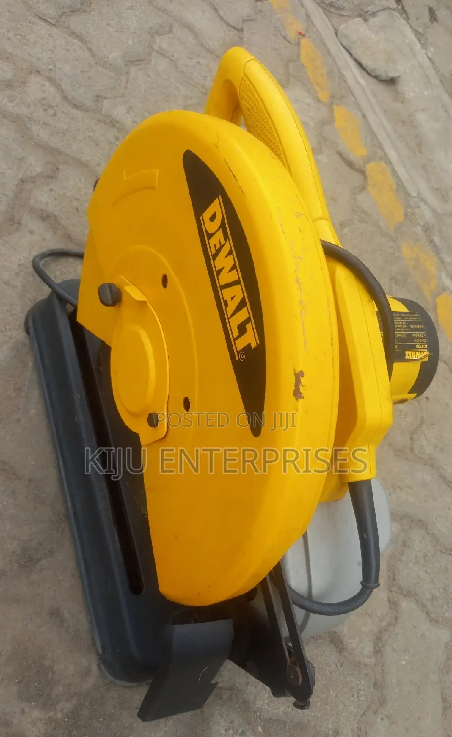 Chop -Saw Dewalt Brand Machine