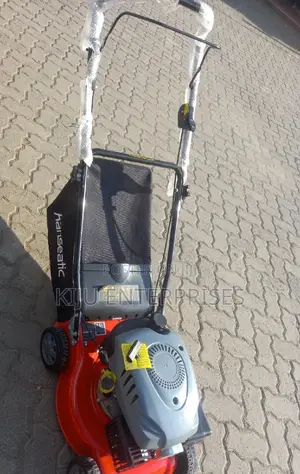 Petrol-lawnmower Machines