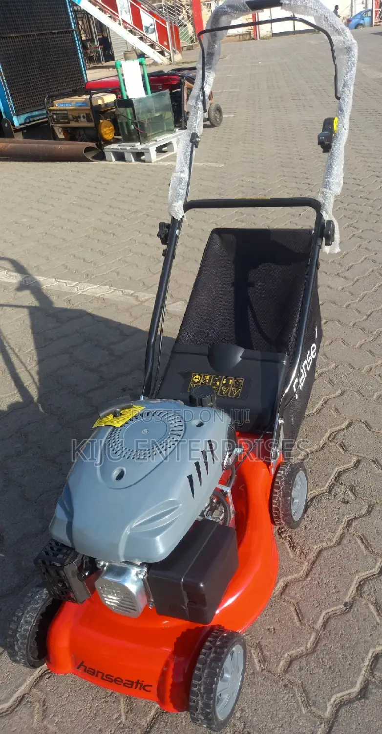Petrol-lawnmower Machines