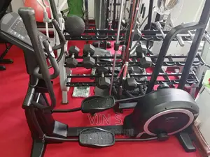 Commercial Cross Trainers/ Life Fitness Cross Trainers,