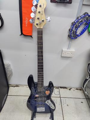 Fender 5 String Bass - thumbnail 2